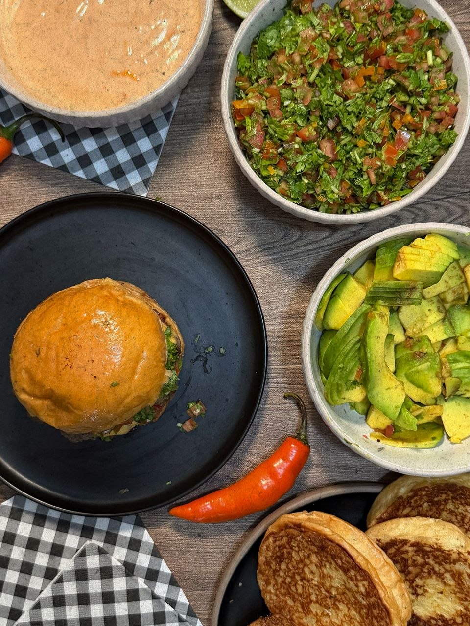 Chef Gordo Foodie cocinando